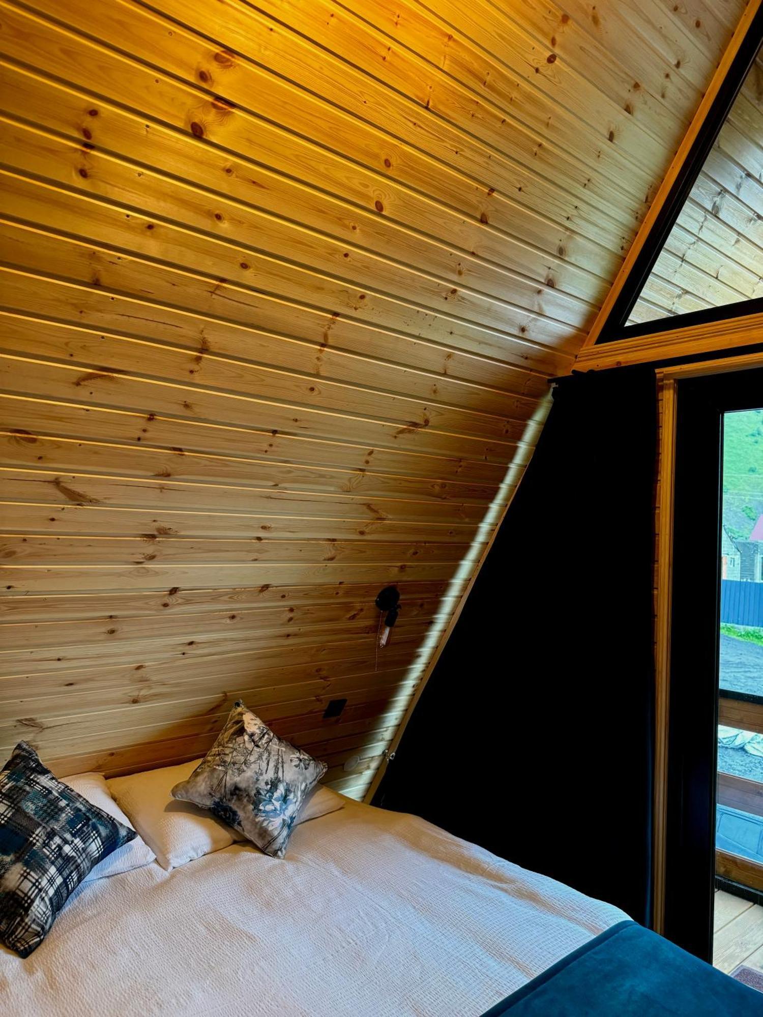 Kazbegi Inn Cottages Шале Казбеги