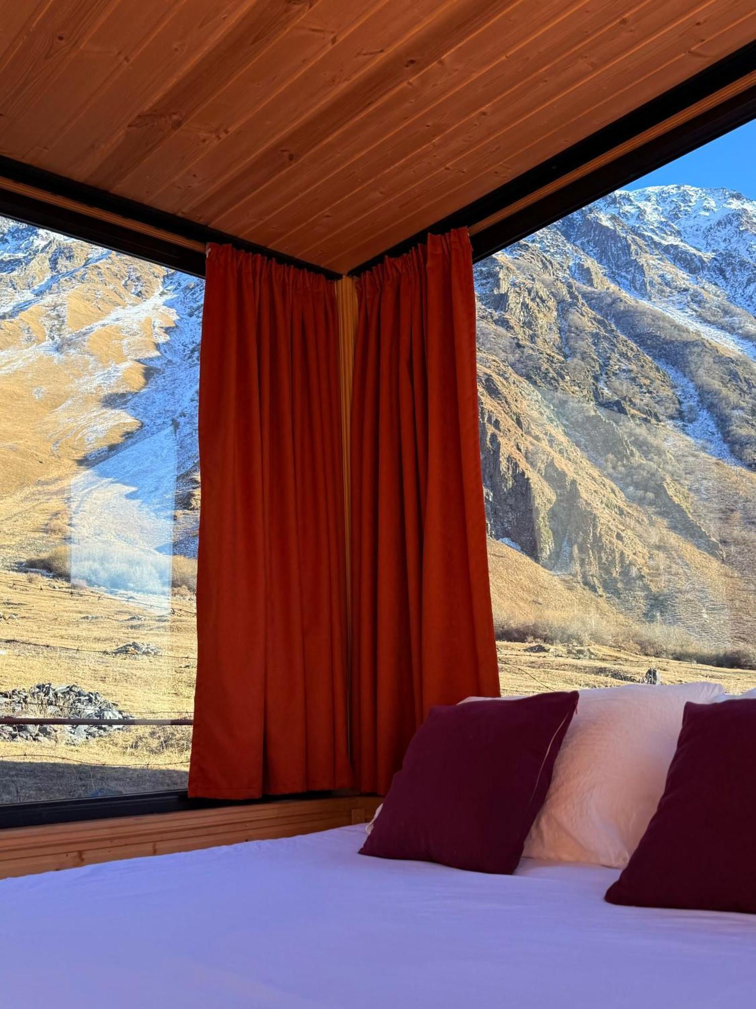 Dağ evi Kazbegi Inn Cottages