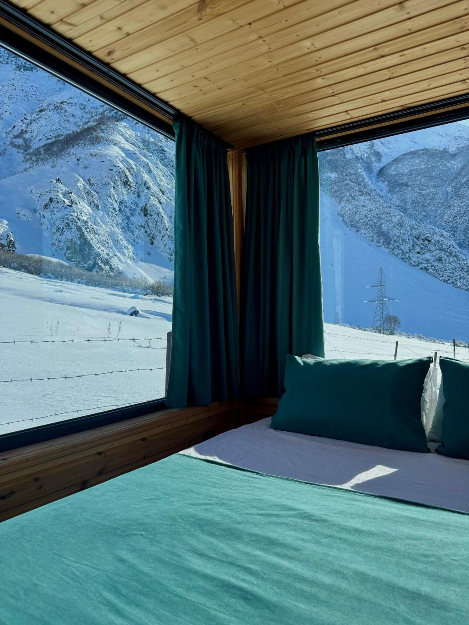 Dağ evi Kazbegi Inn Cottages *