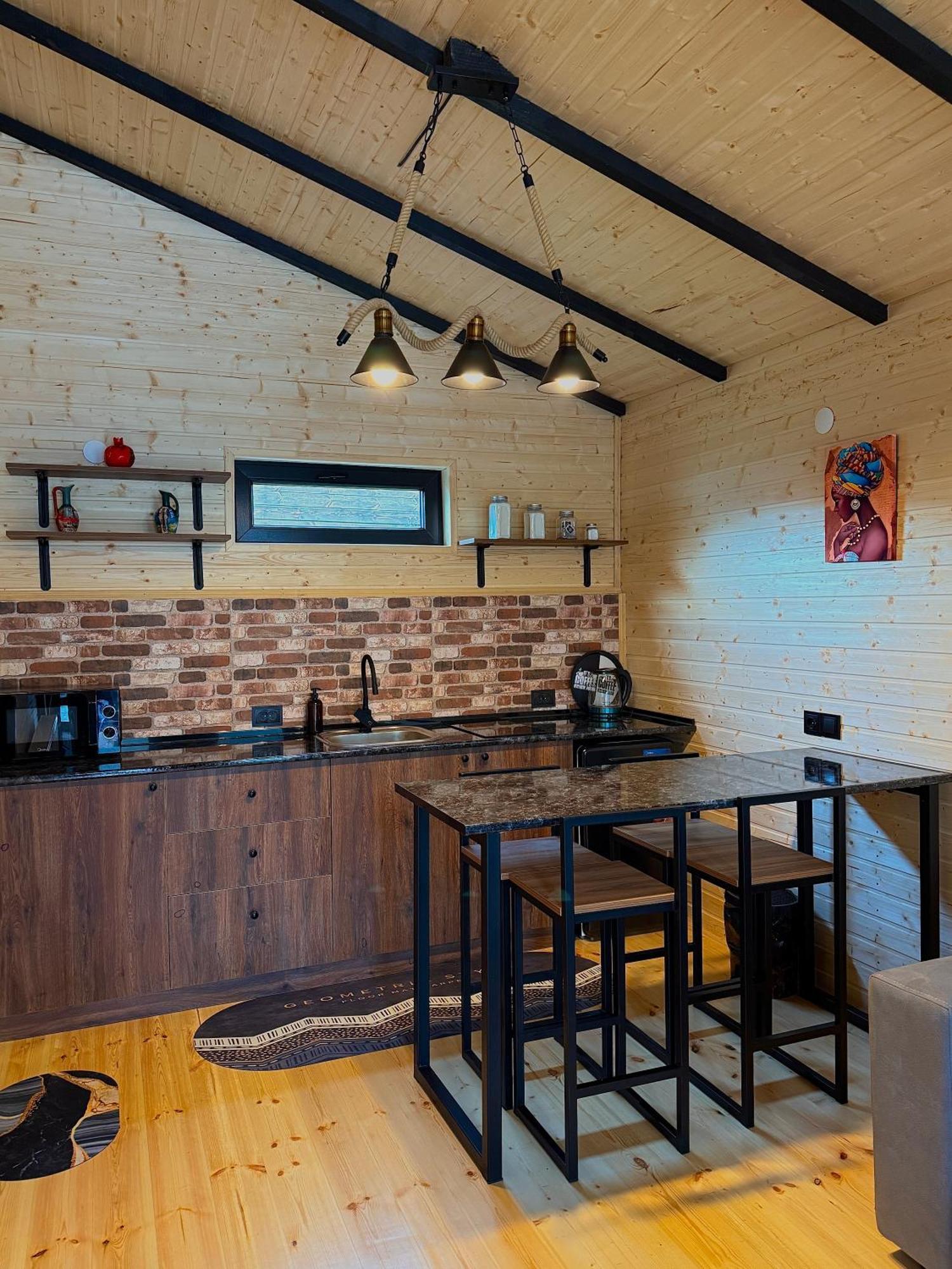 Kazbegi Inn Cottages * Казбеги